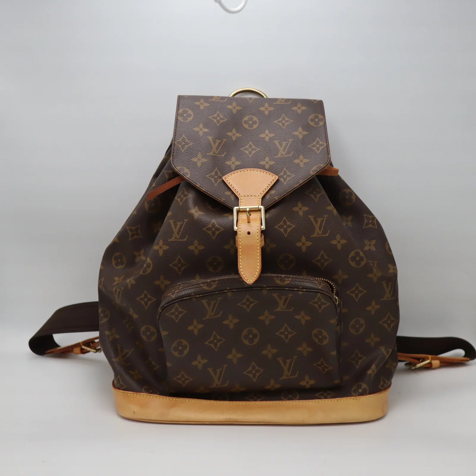 Louis Vuitton Backpacks North America – Pineapple Luxury