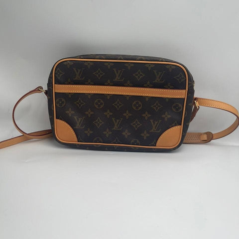 Pre-owned #301-3 Louis Vuitton crossbody bag