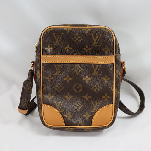 Pre-Owned #BP72034 Louis Vuitton Monogram Danube Crossbody Bag Brown M45266