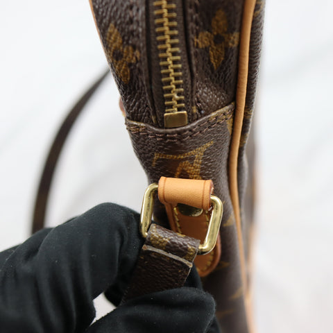 Pre-Owned #BP72034 Louis Vuitton Monogram Danube Crossbody Bag Brown M45266