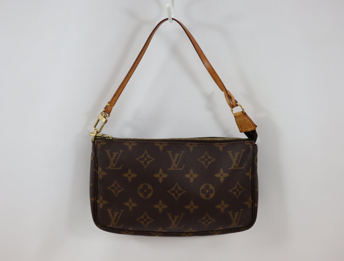 Pre-Owned #963611 Louis Vuitton Monogram Pochette