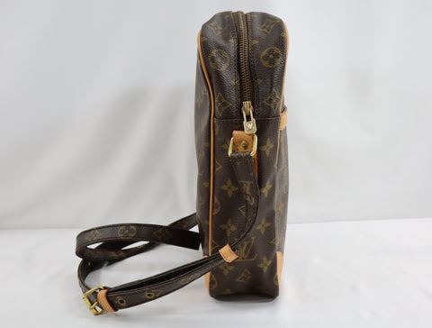 Pre-Owned #BP60434 Louis Vuitton Monogram Danube GM Crossbody Bag M45262