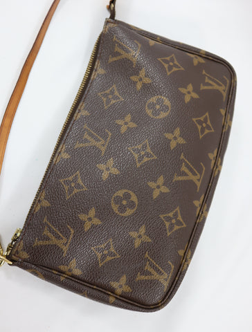 Pre-Owned #963611 Louis Vuitton Monogram Pochette