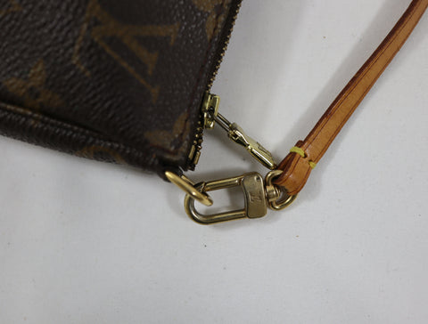 Pre-Owned #963611 Louis Vuitton Monogram Pochette