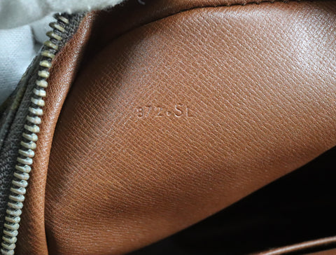 Pre-Owned #BP60434 Louis Vuitton Monogram Danube GM Crossbody Bag M45262