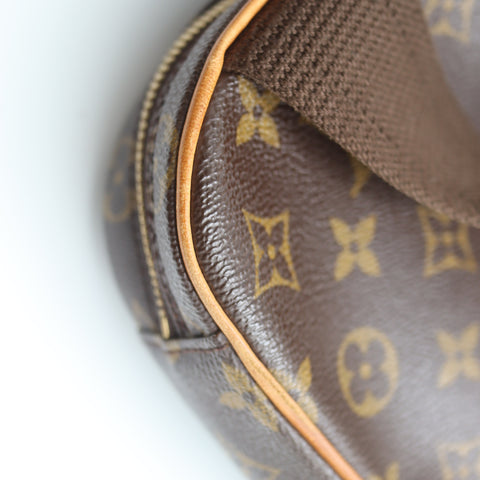 Pre-Owned #71372 Louis Vuitton Monogram Pochette Gange Waist Shoulder Crossbody Bag Brown M51870