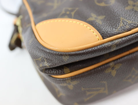 Pre-Owned #BP94750 Louis Vuitton Monogram Amazon Crossbody Bag M45236