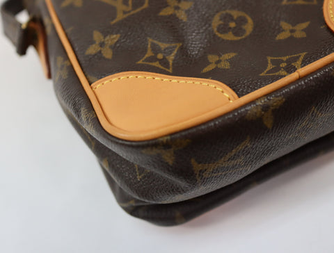 Pre-Owned #BP94750 Louis Vuitton Monogram Amazon Crossbody Bag M45236