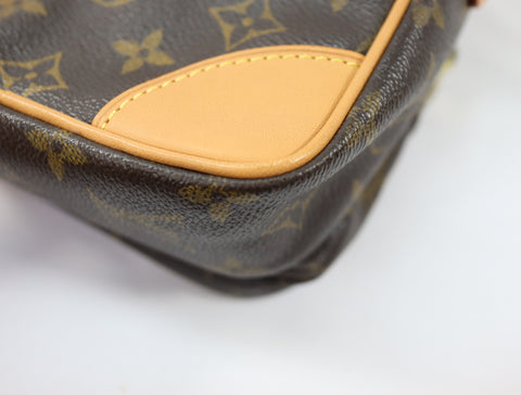 Pre-Owned #BP94750 Louis Vuitton Monogram Amazon Crossbody Bag M45236