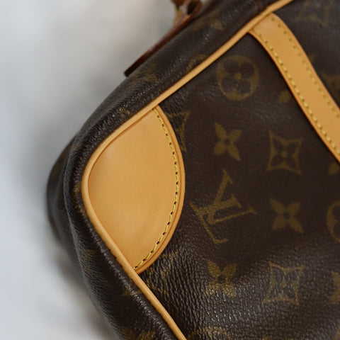 Pre-Owned #BP98301 Louis Vuitton Monogram Trocadero 27 Crossbody Bag M51274
