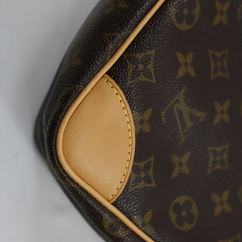Pre-Owned #BP38552 Louis Vuitton Monogram Trocadero 30 Crossbody Bag M51272