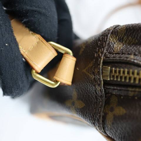 Pre-Owned #BP38552 Louis Vuitton Monogram Trocadero 30 Crossbody Bag M51272