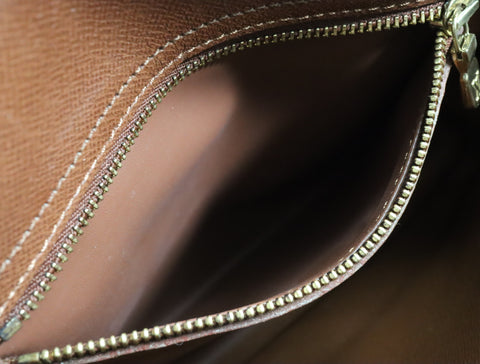 Pre-Owned #BP2726 Louis Vuitton Monogram Senlis Crossbody Bag M51222
