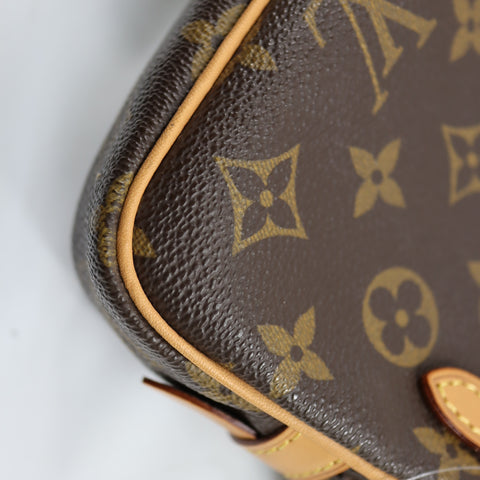Pre-Owned #BP61797 Louis Vuitton Monogram Pochette Marly Bandouliere Crossbody Bag M51828
