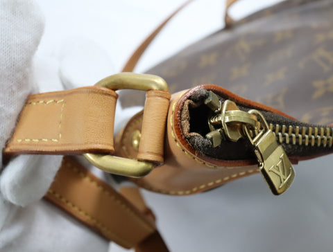 Pre-Owned #BP342-4 Louis Vuitton Monogram Odeon PM Crossbody Bag M56390