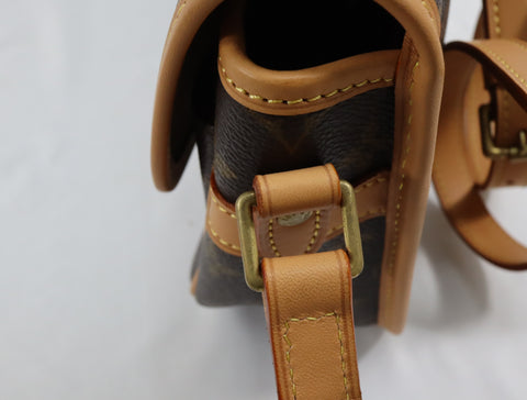 Pre-Owned #BP2188 Louis Vuitton Monogram Sologne Crossbody Bag Brown M42250
