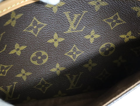 Pre-Owned #BP2188 Louis Vuitton Monogram Sologne Crossbody Bag Brown M42250