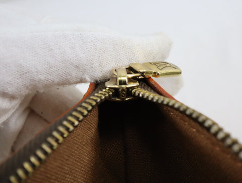 Pre-Owned #BP R710081 Louis Vuitton Monogram Odeon PM Crossbody Bag M56390