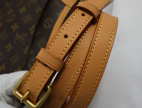Pre-Owned #BP196-2 Louis Vuitton Monogram Odeon PM Crossbody Bag M56390