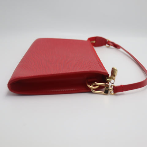 Pre-Owned #71505 Louis Vuitton Epi Accessoires Hand Bag  Leather Red M52947