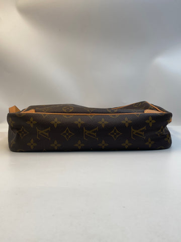 Pre-Owned #BP85533 Louis Vuitton Monogram Trocadero 30 Crossbody Bag M51272