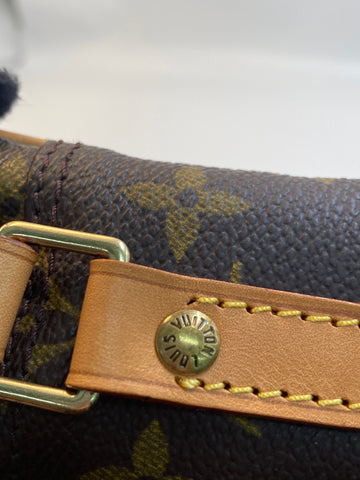 Pre-Owned #BP85533 Louis Vuitton Monogram Trocadero 30 Crossbody Bag M51272