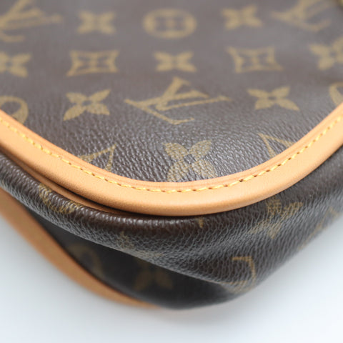 Pre-Owned #71195 Louis Vuitton  Monogram Messenger Bosphore PM Shoulder Bag M40106