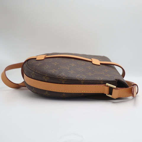 Pre-owned #922016 Louis Vuitton GM crossbody bag