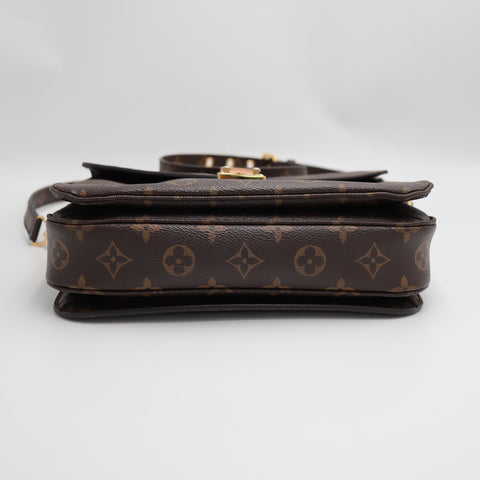 Pre-owned #71026 Louis Vuitton Pochette Métis Monogram Canvas - Handbags M44875