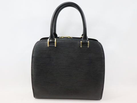 Pre-Owned #R12166 Louis Vuitton Epi Leather Pont Neuf Handbag Black M52052