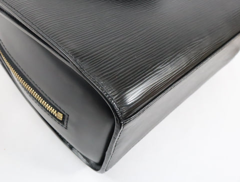 Pre-Owned #R12166 Louis Vuitton Epi Leather Pont Neuf Handbag Black M52052
