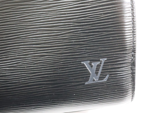 Pre-Owned #R12166 Louis Vuitton Epi Leather Pont Neuf Handbag Black M52052