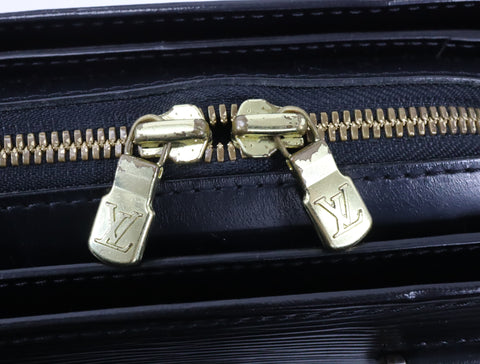 Pre-Owned #R12166 Louis Vuitton Epi Leather Pont Neuf Handbag Black M52052