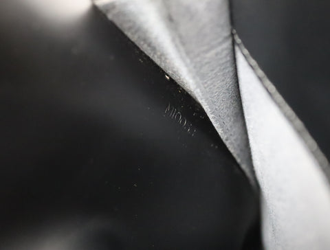 Pre-Owned #R12166 Louis Vuitton Epi Leather Pont Neuf Handbag Black M52052