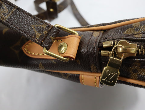 Pre-Owned #BP70451 Louis Vuitton Monogram Danube Crossbody Bag Brown M45266