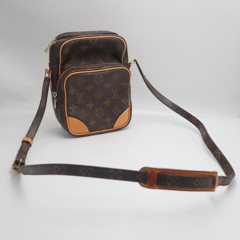 Pre-Owned #71239 Louis Vuitton Monogram Amazone Crossbody Bag M45236