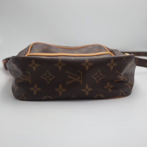 Pre-Owned #71315 Louis Vuitton Monogram Danube MM Crossbody Bag M45264