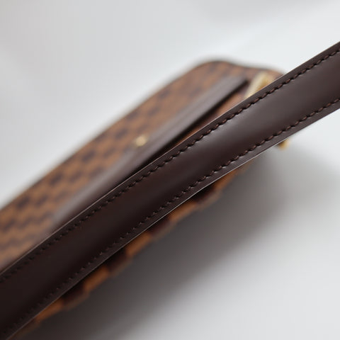 Pre-Owned #72537 Louis Vuitton Damier Aubagne Shoulder Bag Brown N51129