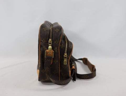 Pre-Owned #BP AR1001 Louis Vuitton Monogram Nile Crossbody Bag Brown M45244
