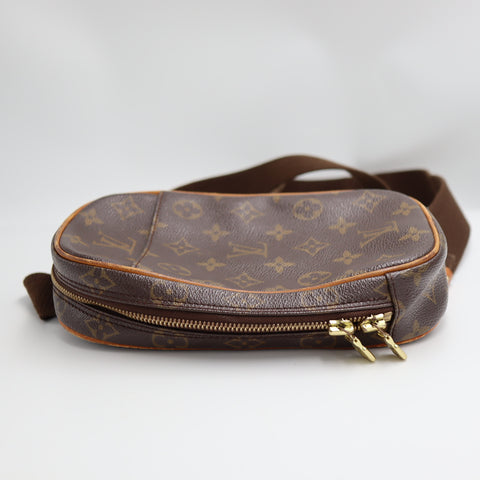 Pre-owned #29903 Louis Vuitton Gange crossbody monogram