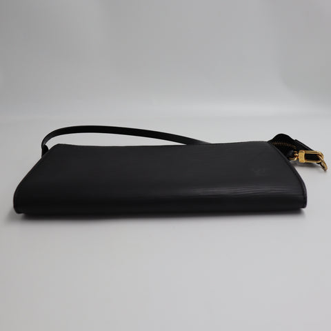 Pre-Owned #72426 Louis Vuitton Epi Pochette Accessoires Pouch Noir Black M52942