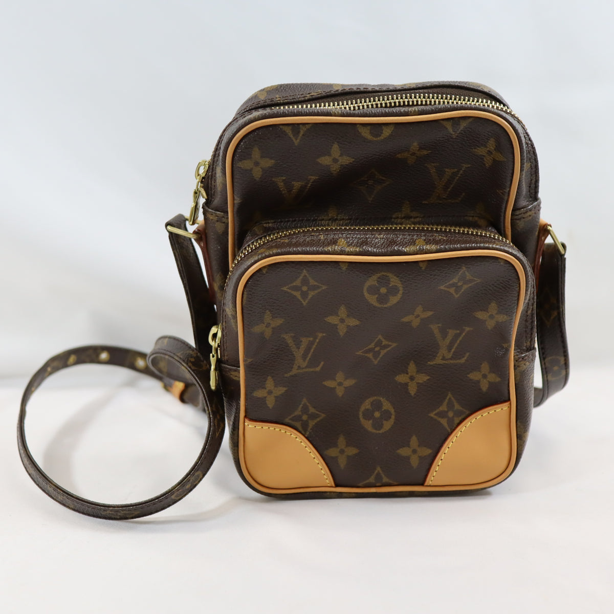 Pre-Owned #BP15376 Louis Vuitton Monogram Amazon Crossbody Bag M45236
