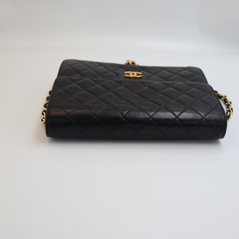 Pre-owned #90152 CHANEL Matelassé Chain Shoulder Bag | Push-Lock | Lambskin | Black | 5 Series (1997–1999) | Gold Hardware | Vintage