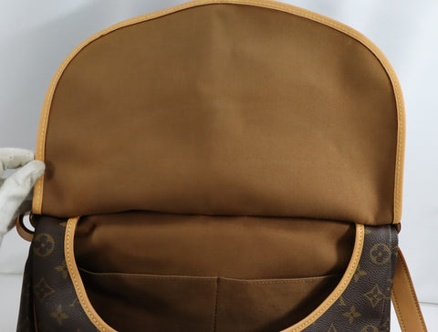 Pre-Owned #BP63111 Louis Vuitton Monogram Saumur 35 Crossbody Shoulder Bag Brown M42254