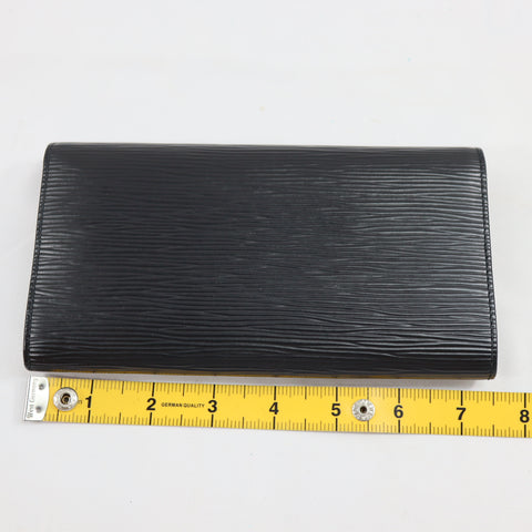 Pre-Owned #72687 Louis Vuitton Epi Pochette Porte Monnaie Credit Black Long Wallet M63592