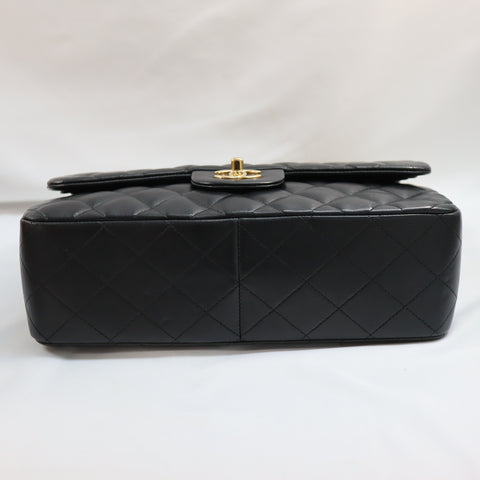 Pre-Owned #40722 CHANEL Matelasse Jumbo Chain Shoulder Bag Lambskin Black A58600