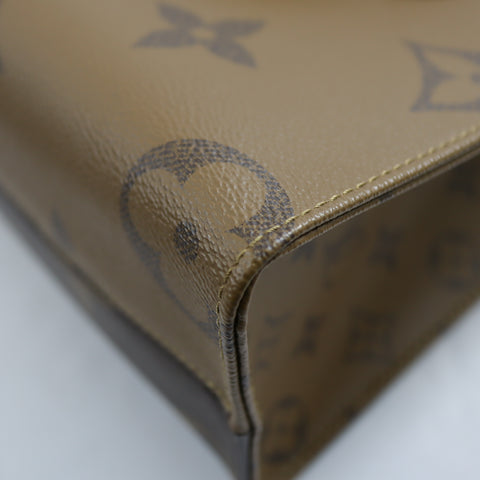 Pre-Owned #19653 Louis Vuitton Monogram Giant On the Go PM Shoulder Handbag M46373