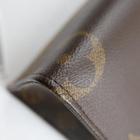 Pre-Owned #19653 Louis Vuitton Monogram Giant On the Go PM Shoulder Handbag M46373