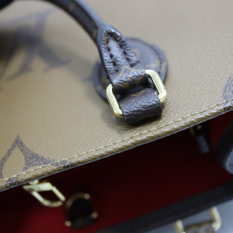 Pre-Owned #19653 Louis Vuitton Monogram Giant On the Go PM Shoulder Handbag M46373