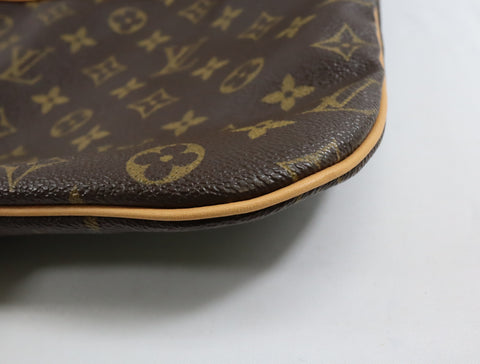 Pre-Owned #BP40913 Louis Vuitton Monogram Pochette Bosphore Crossbody Shoulder Bag M40044